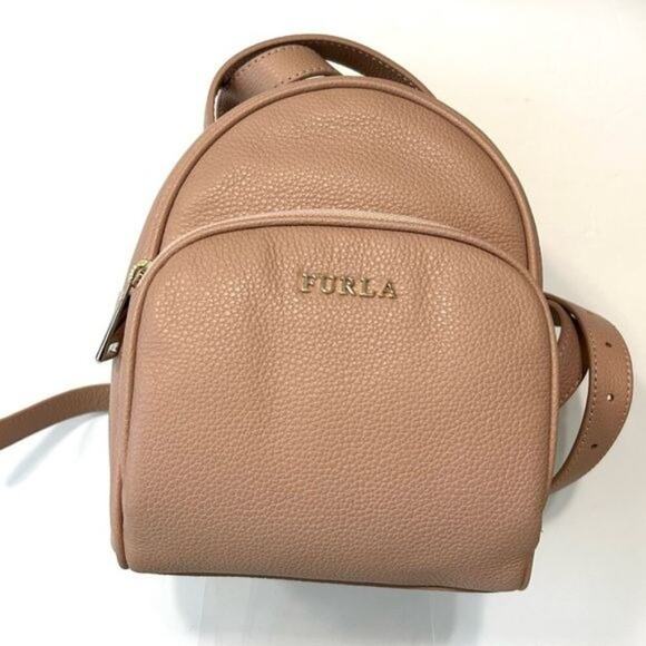 Furla Frida Mini backpack in Moonstone ( pale pink) with Rose Gold hardware New - Picture 10 of 12